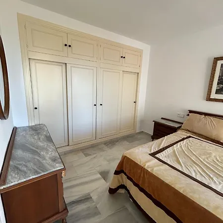 Calahonda Golf And Sea Andra Apartment